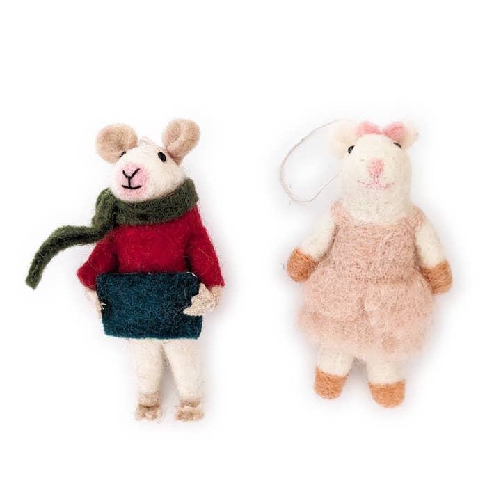 Wool Ornament Mouse