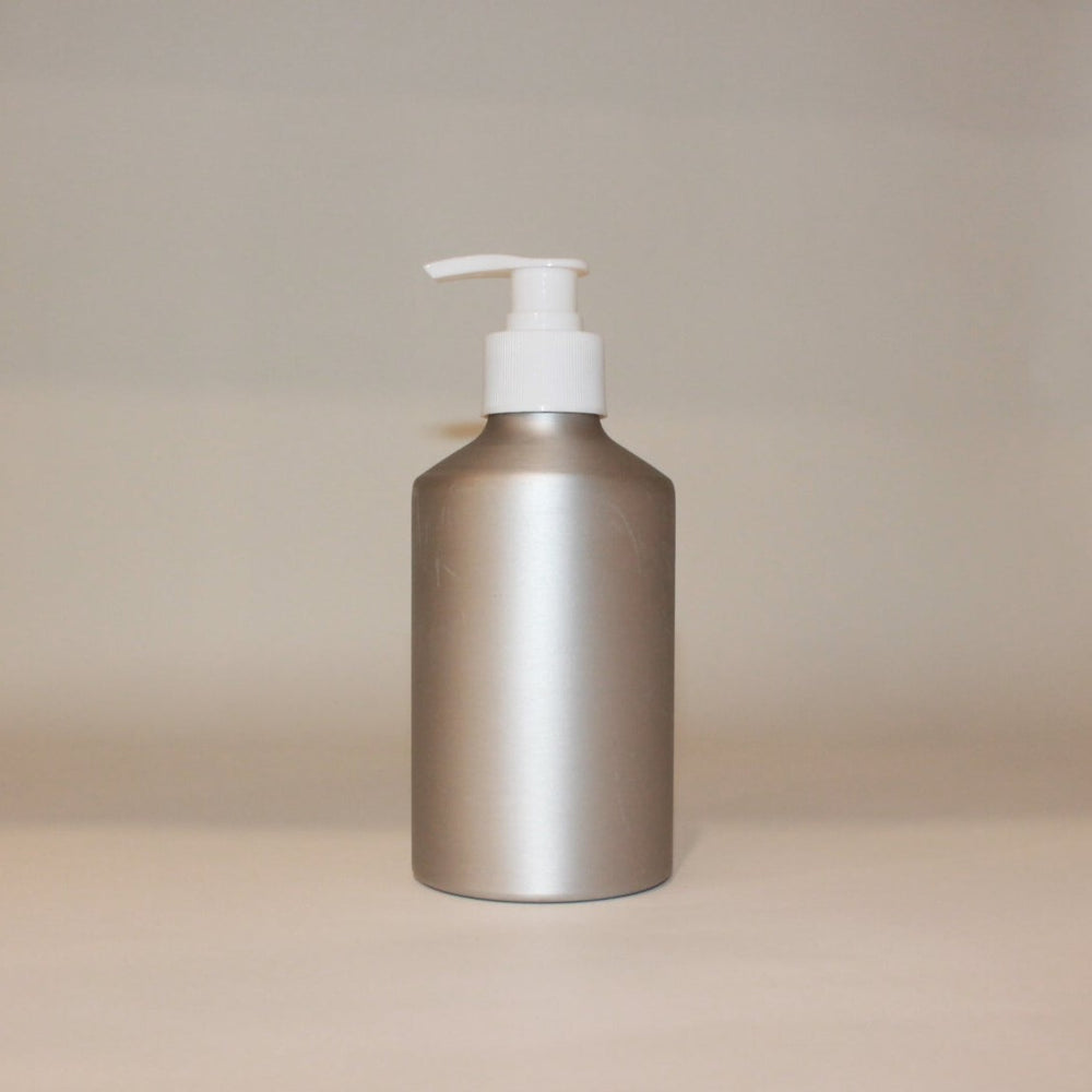 12 oz shattered proof aluminum pump bottle is great for refill on liquid hand or dish soap.  Ideal for zero waste and refill home.