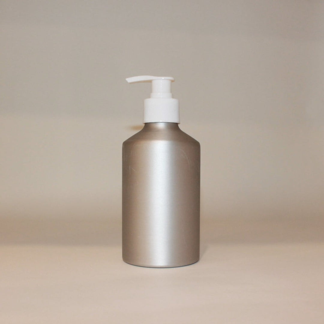 12 oz shattered proof aluminum pump bottle is great for refill on liquid hand or dish soap.  Ideal for zero waste and refill home.