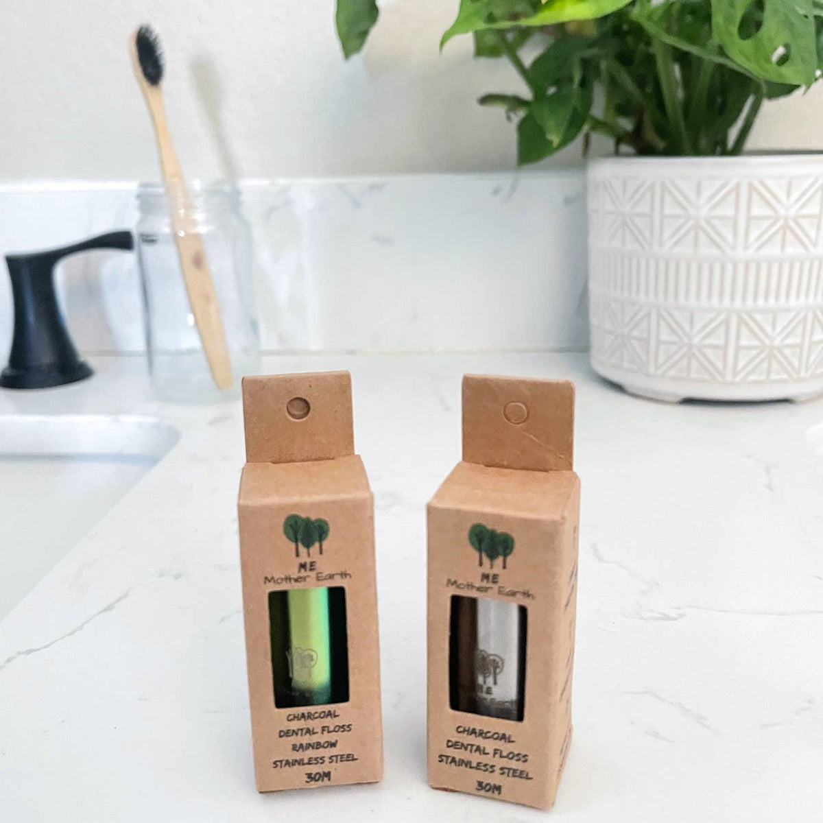 Vegan Biodegradable Floss Tin -- Steel